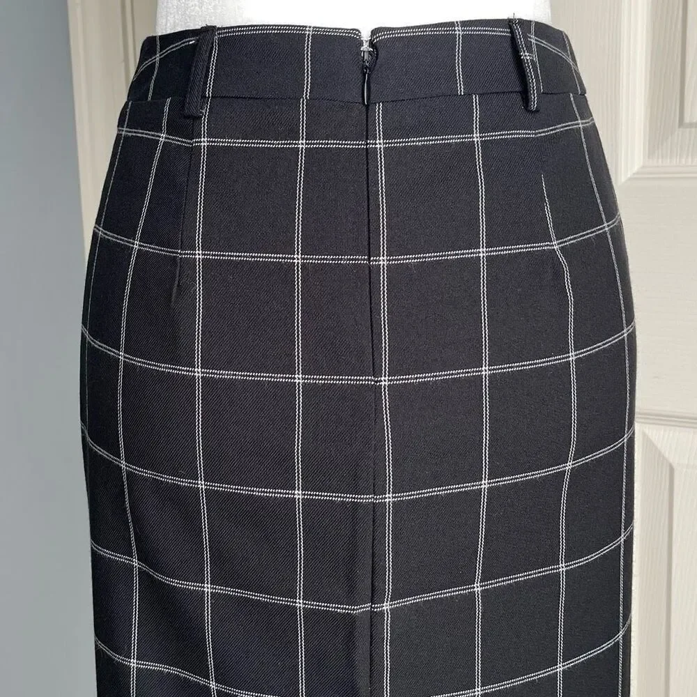 NWT Le Chateau Grid Check Pencil Skirt - 1/2